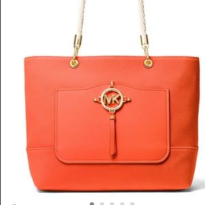Michael Kors Tote